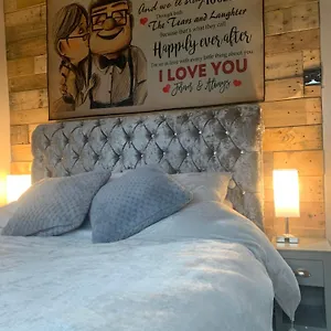 Hays Holiday home Halifax