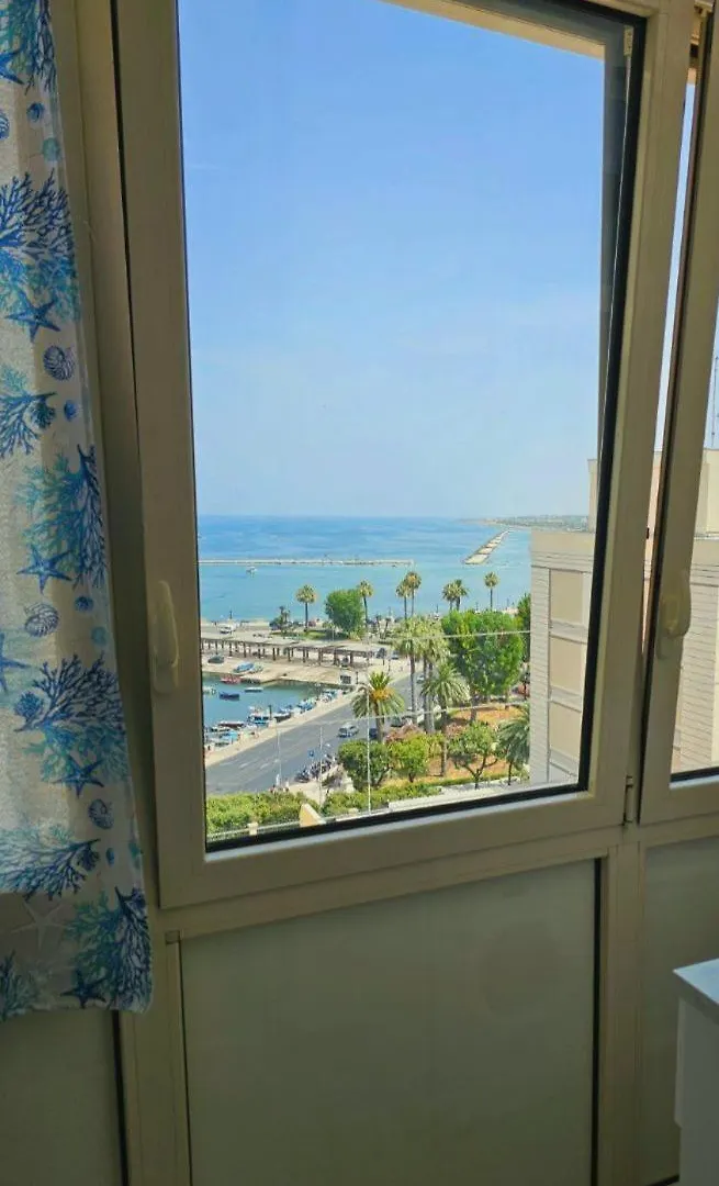 Mare Luna Apartment Bari